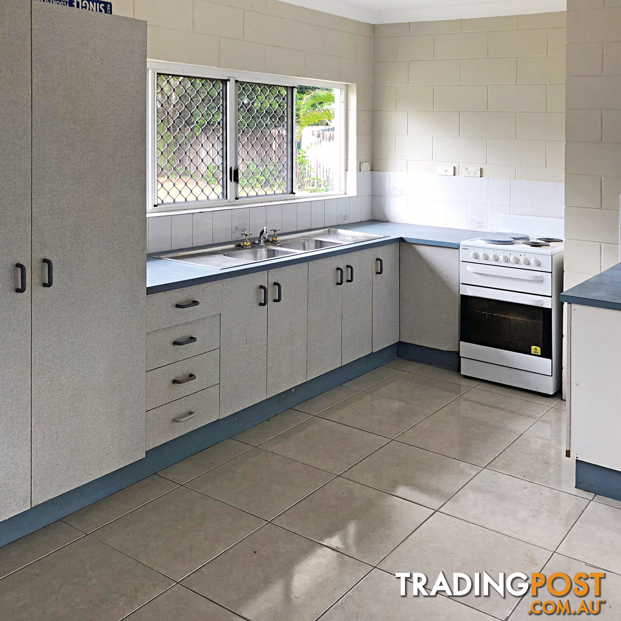 6 Napier St TRINITY PARK QLD 4879