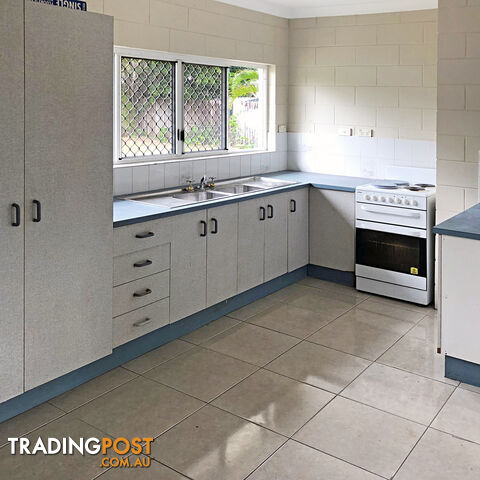 6 Napier St TRINITY PARK QLD 4879