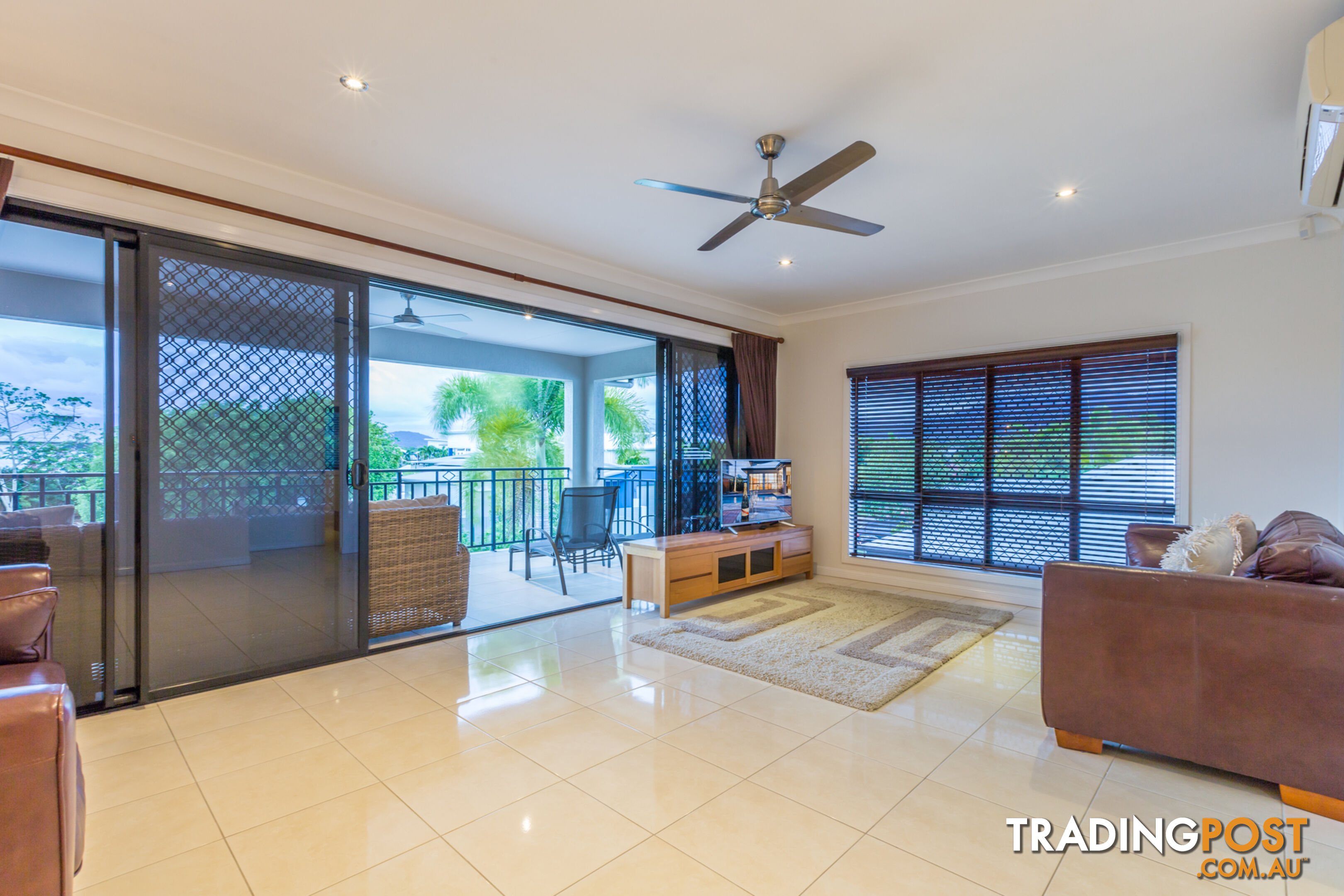 54 Harbour Drive TRINITY PARK QLD 4879