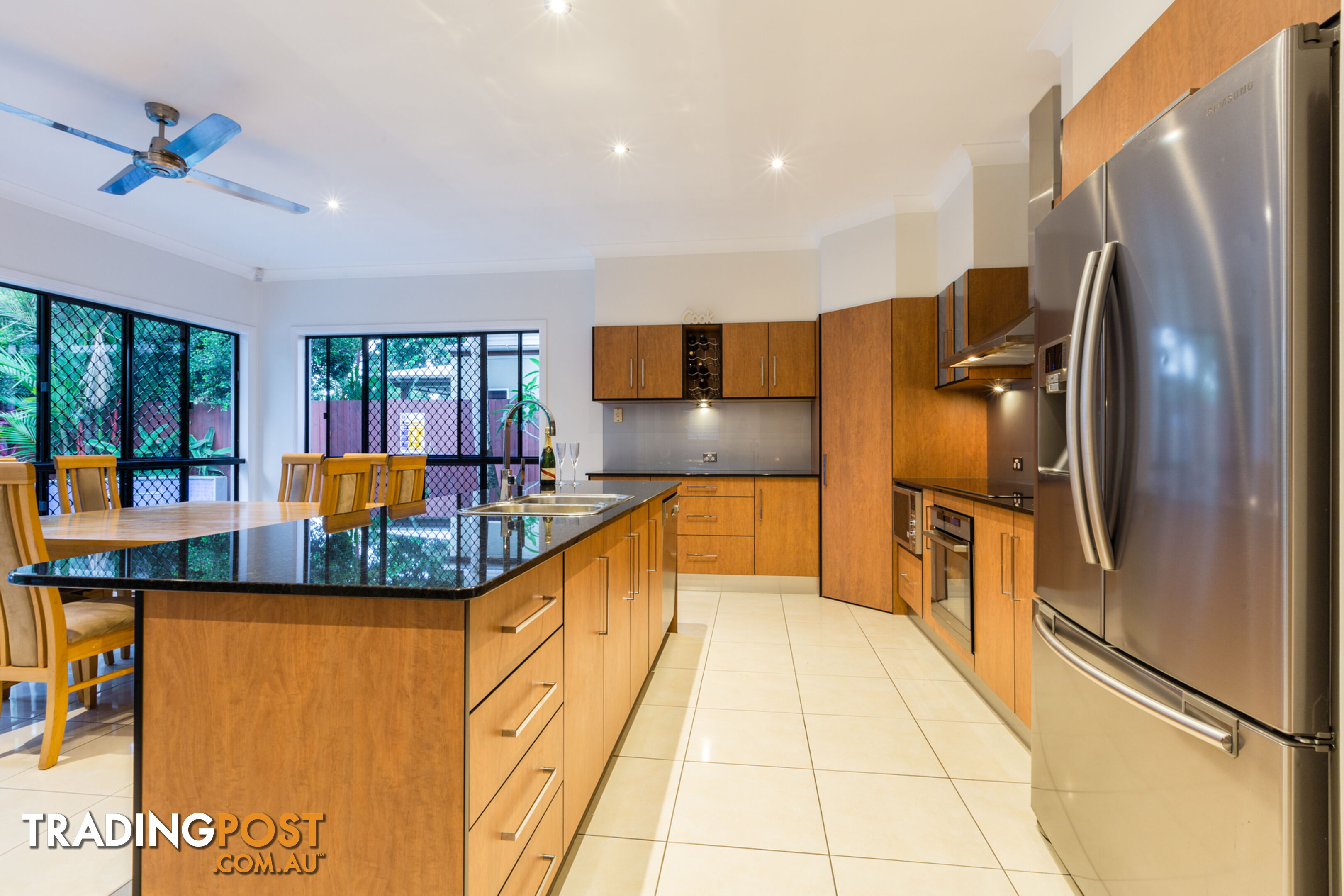 54 Harbour Drive TRINITY PARK QLD 4879