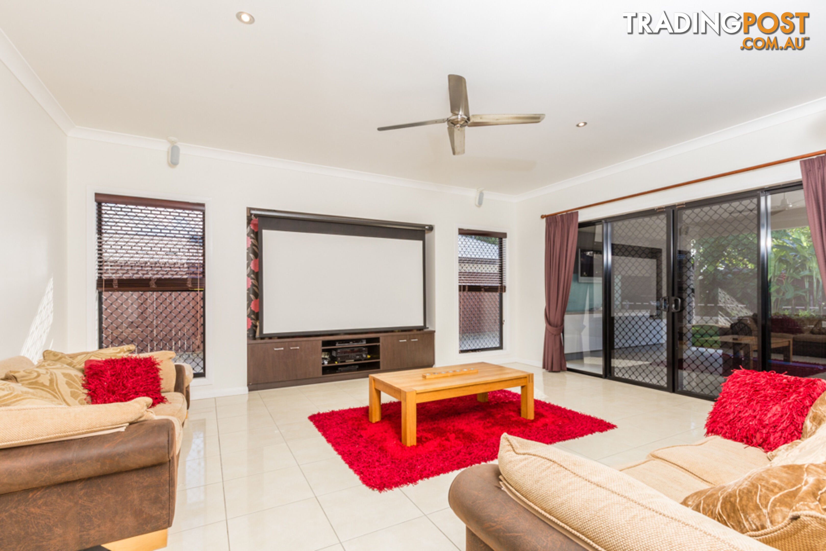 54 Harbour Drive TRINITY PARK QLD 4879