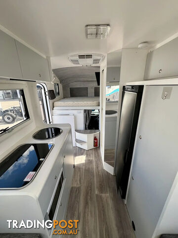 2023 EXPLORER MOTORHOME PATHFINDER AUSTRALIAÂS PREMIER 4WD MOTORHOME