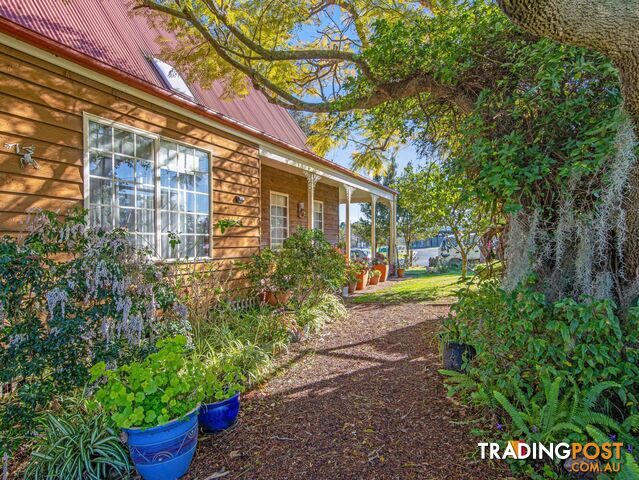 95 Albert Street MORUYA NSW 2537 - photo 2 of 10
