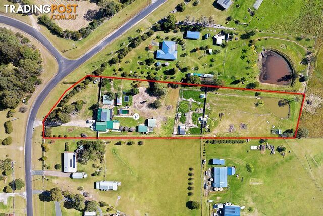 11 Glenduart Grove MORUYA NSW 2537