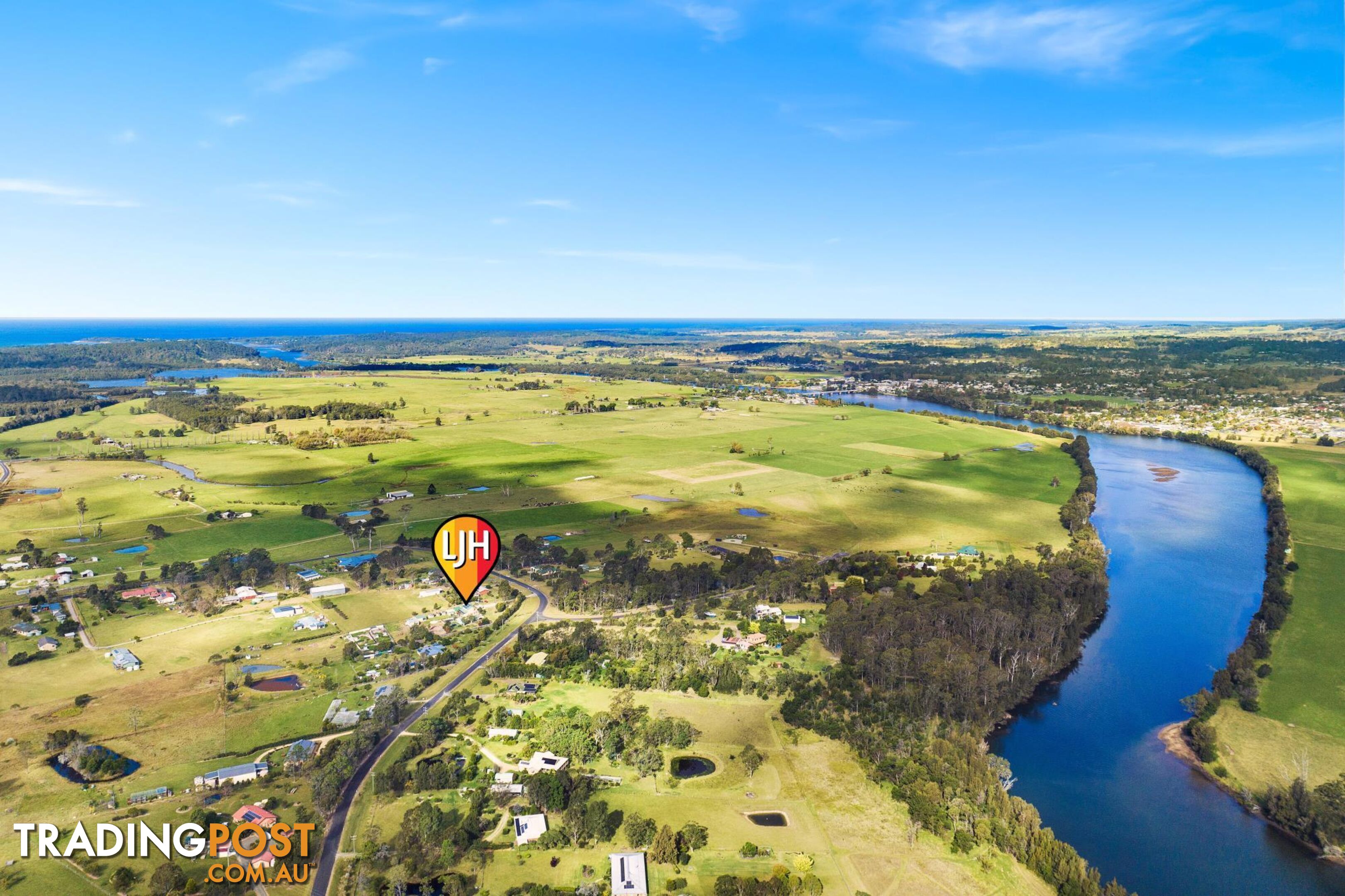 11 Glenduart Grove MORUYA NSW 2537