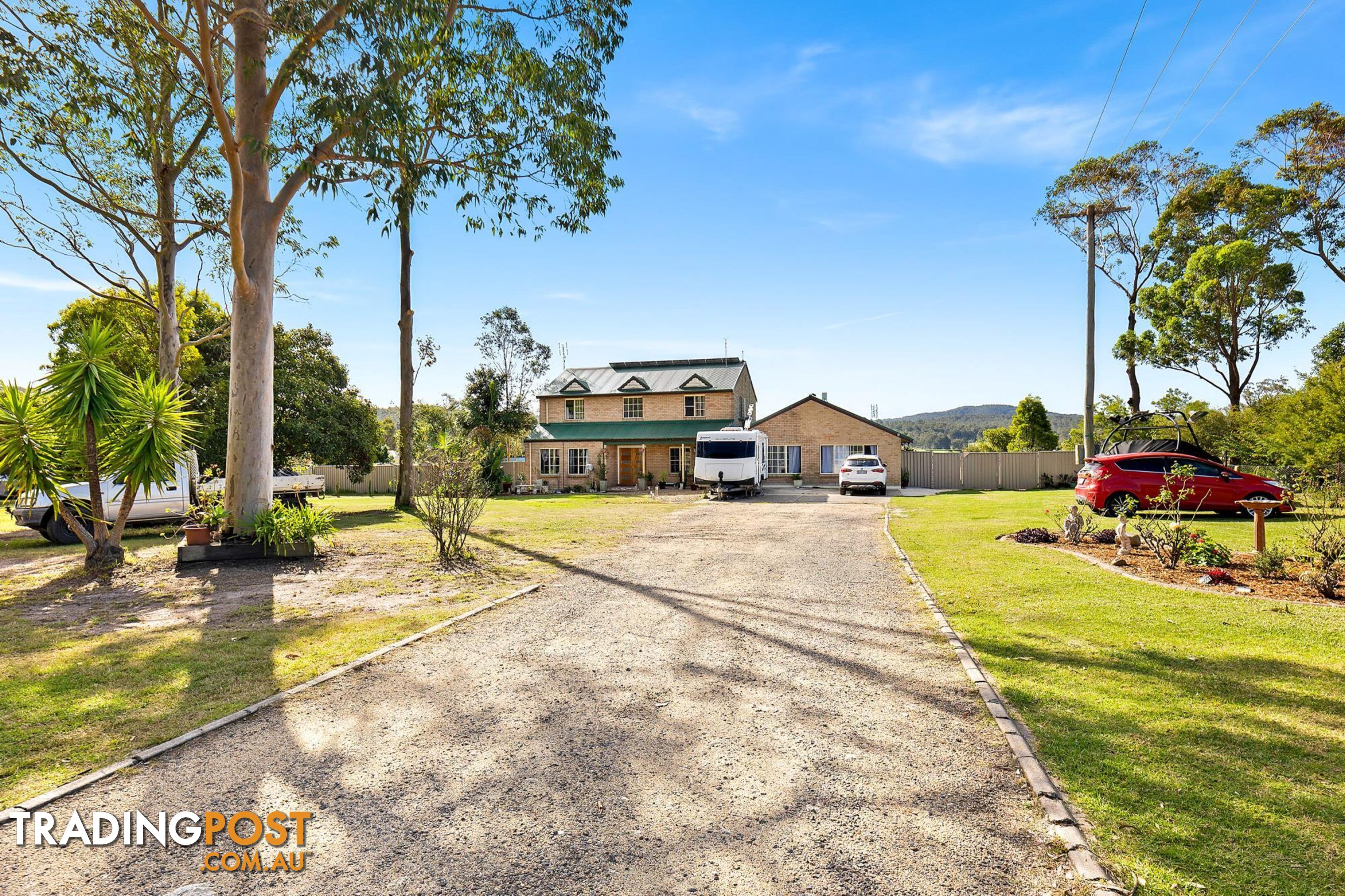 11 Glenduart Grove MORUYA NSW 2537