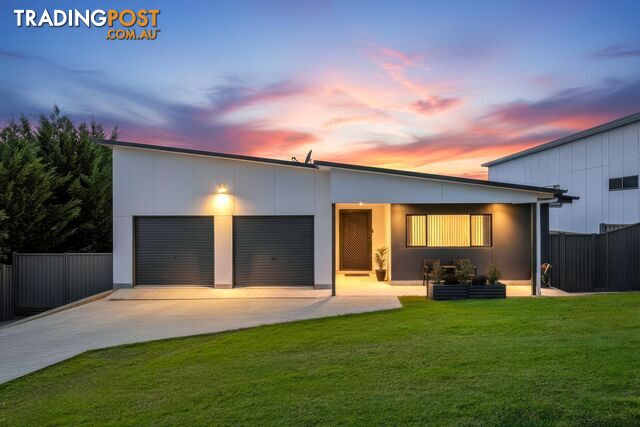 5 Swan Ridge Place MORUYA NSW 2537