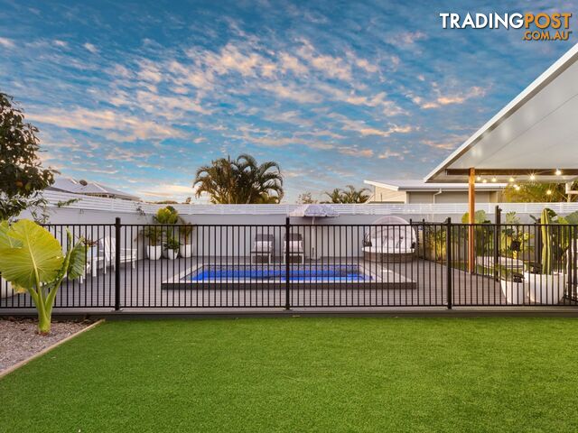 14 Lobelia Crescent CASUARINA NSW 2487