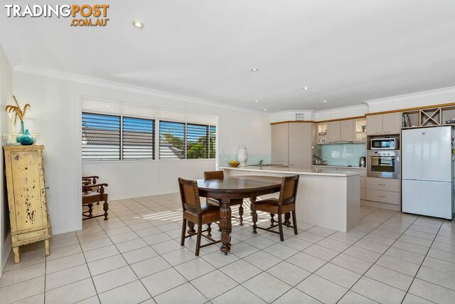 11 Healy Lane FINGAL HEAD NSW 2487