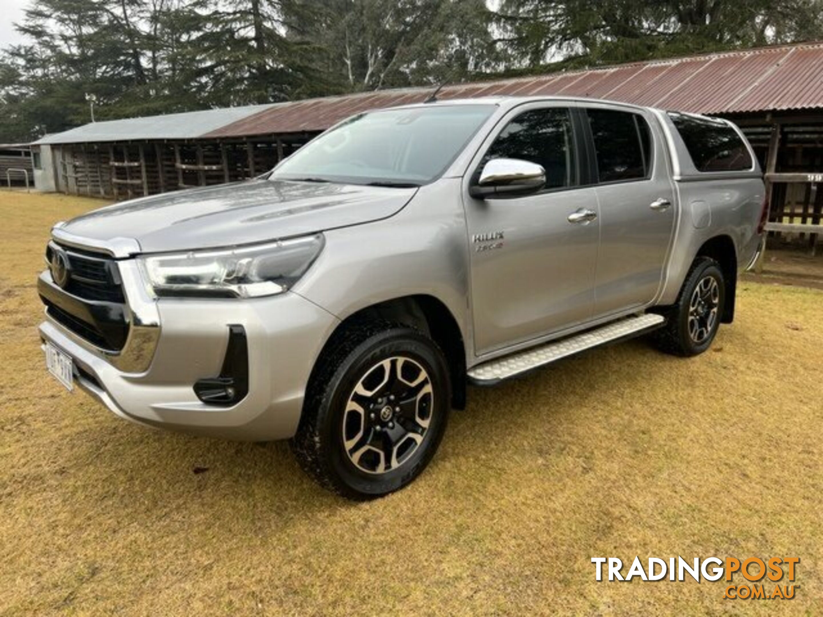 2021 TOYOTA HILUX  SR5 (4X4) DUAL CAB