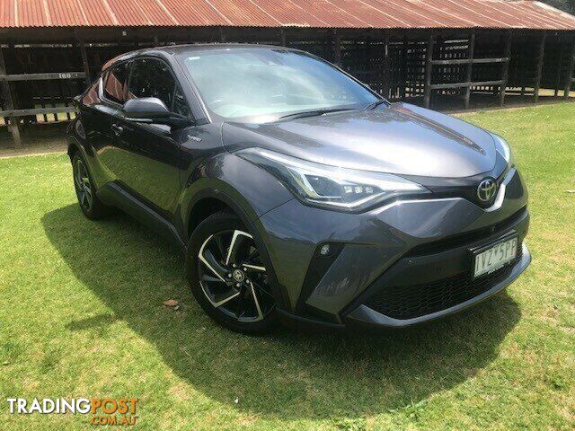 2022 TOYOTA C-HR   WAGON