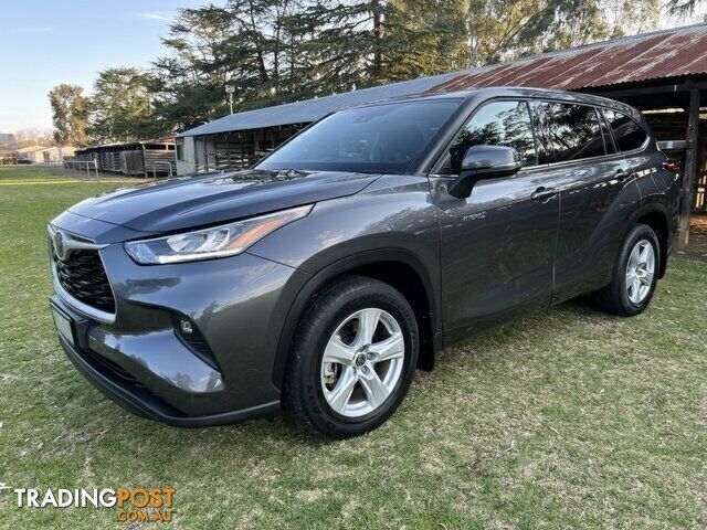 2022 TOYOTA KLUGER   WAGON