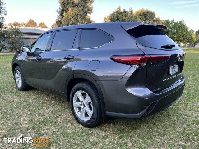 2022 TOYOTA KLUGER   WAGON