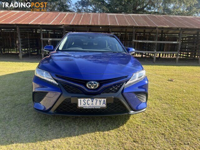 2020 TOYOTA CAMRY  HYBRID SEDAN