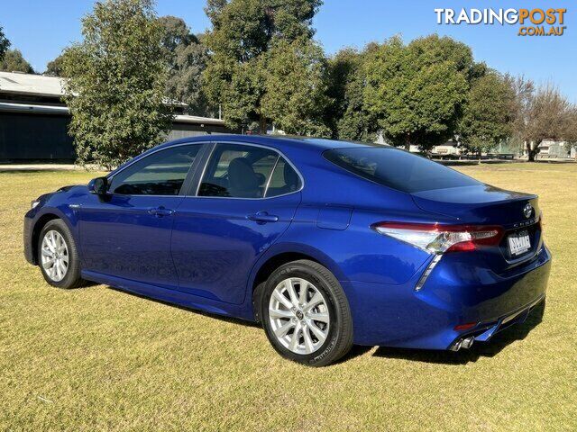 2020 TOYOTA CAMRY  HYBRID SEDAN