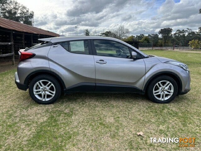 2021 TOYOTA C-HR  GXL WAGON