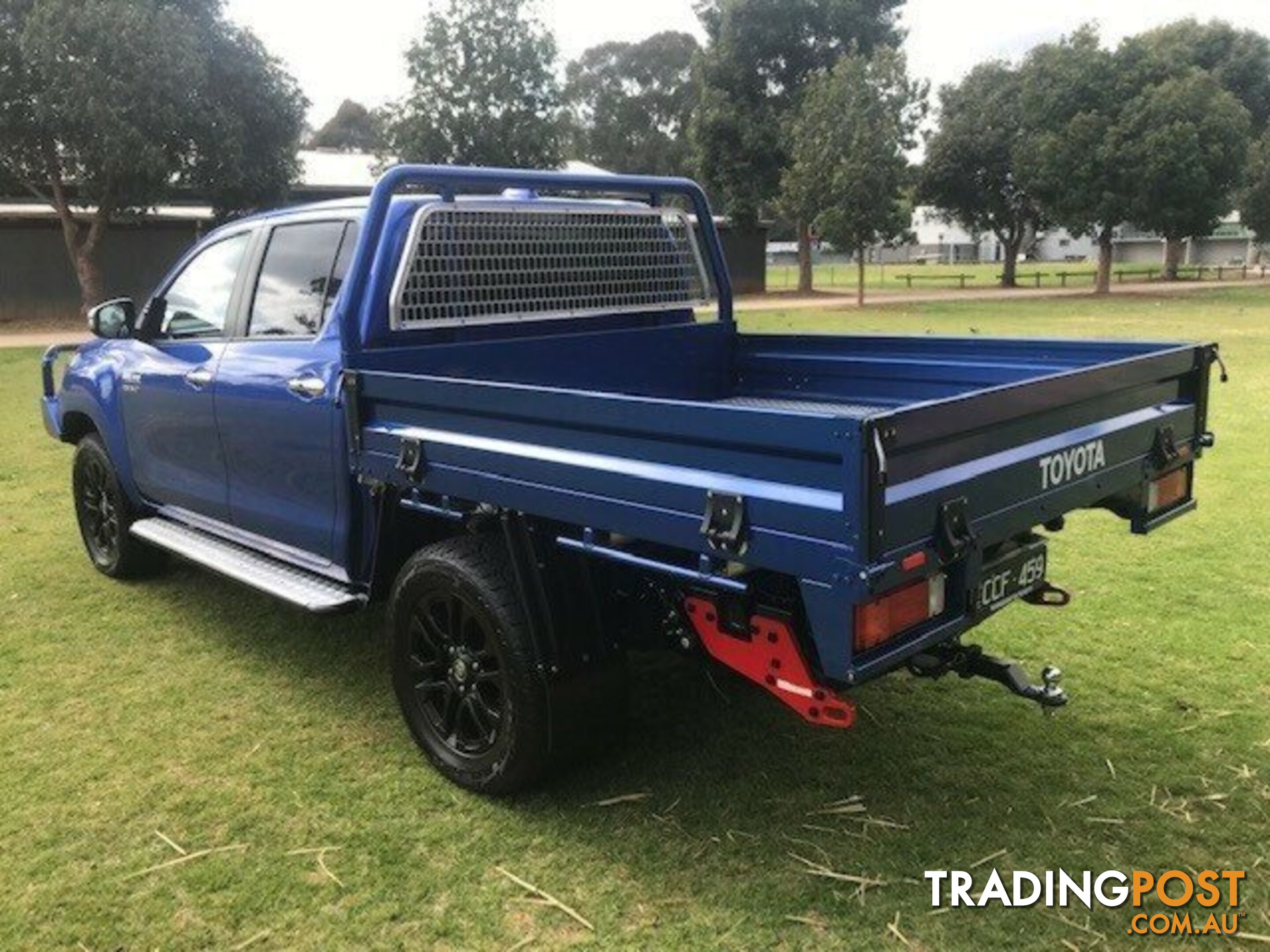 2023 TOYOTA HILUX   DUAL CAB CHASSIS