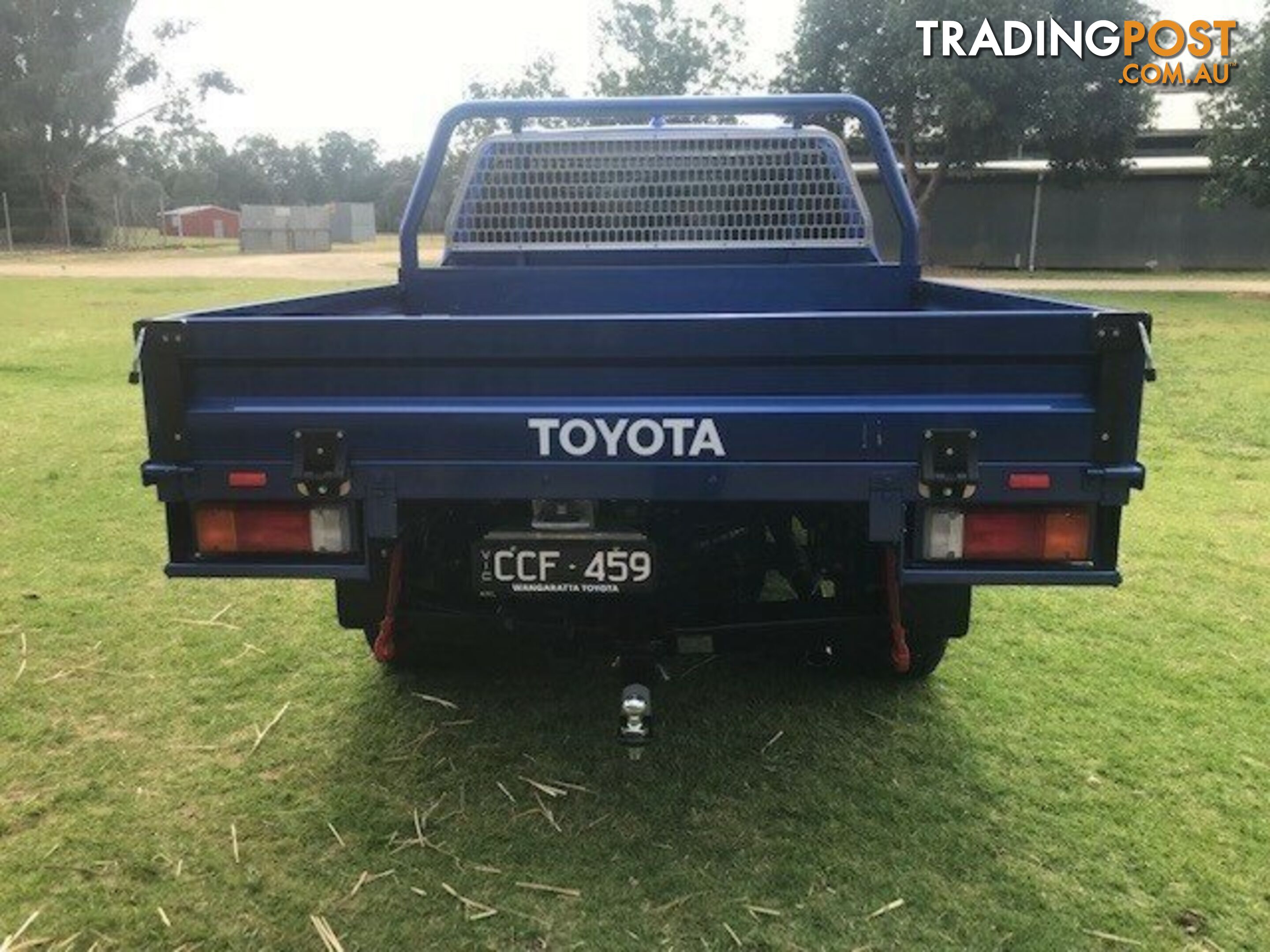 2023 TOYOTA HILUX   DUAL CAB CHASSIS