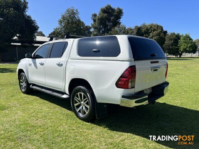 2019 TOYOTA HILUX   DUAL CAB