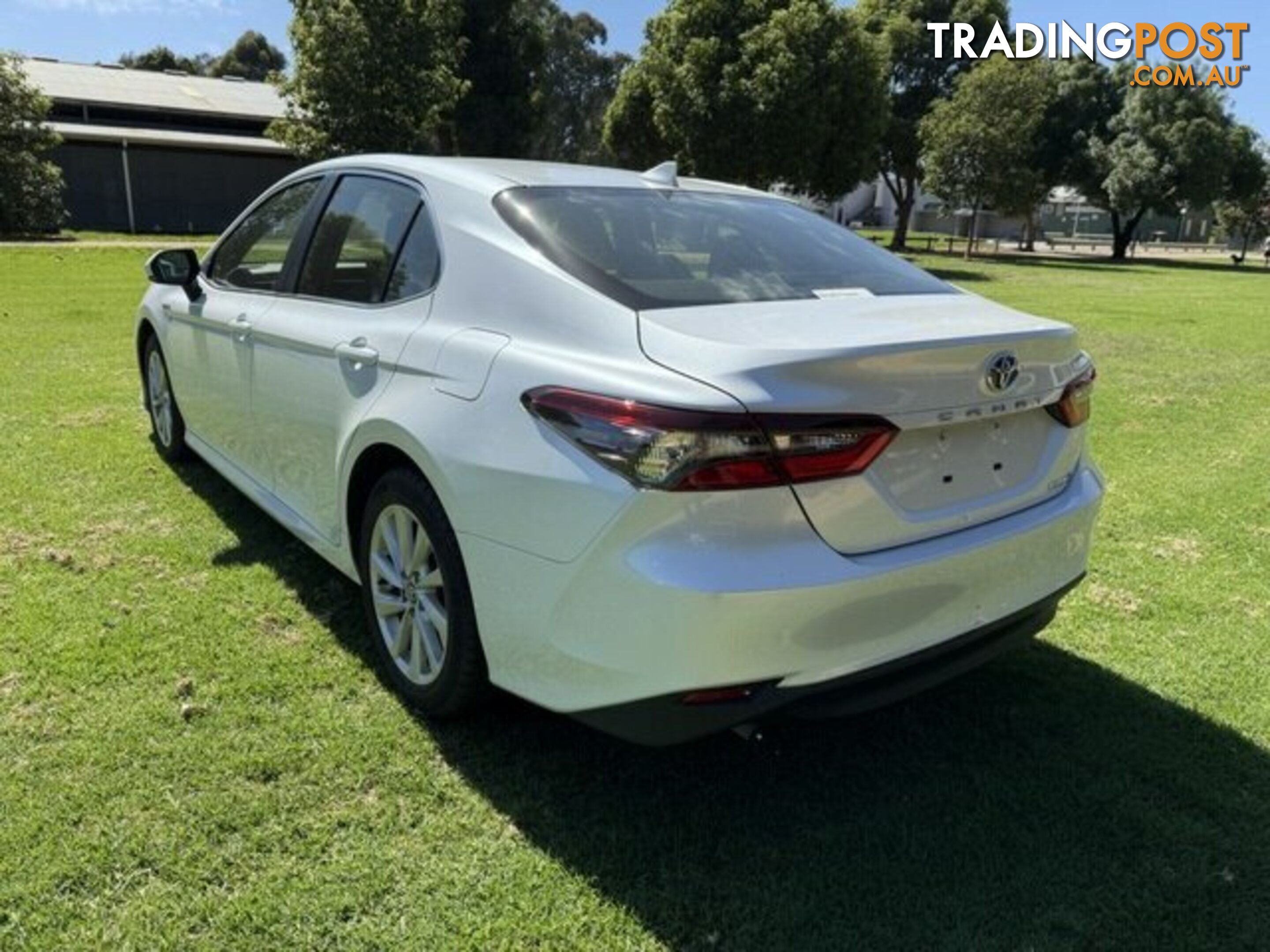 2021 TOYOTA CAMRY  HYBRID SEDAN