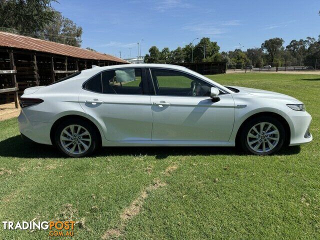 2021 TOYOTA CAMRY  HYBRID SEDAN