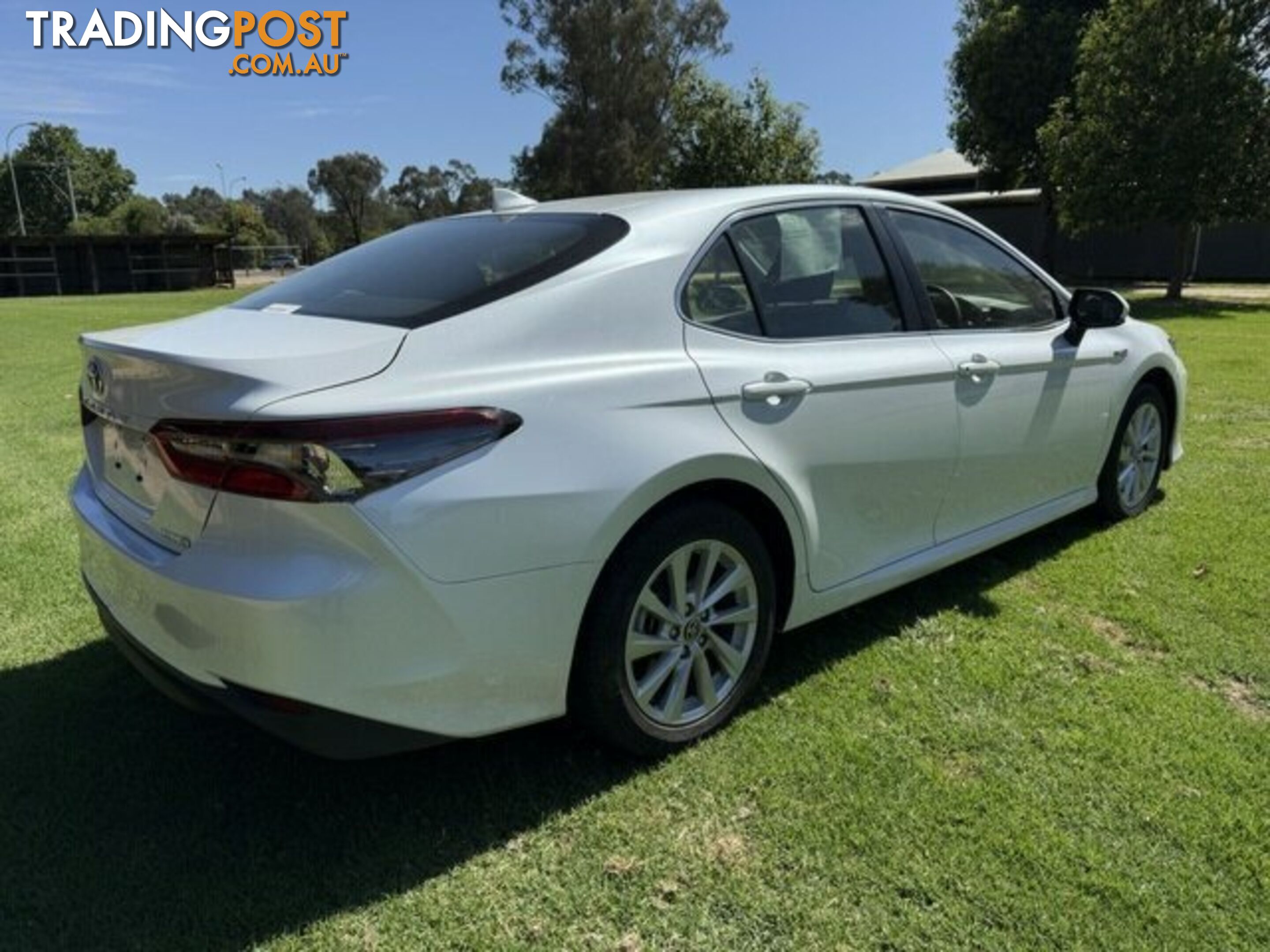 2021 TOYOTA CAMRY  HYBRID SEDAN