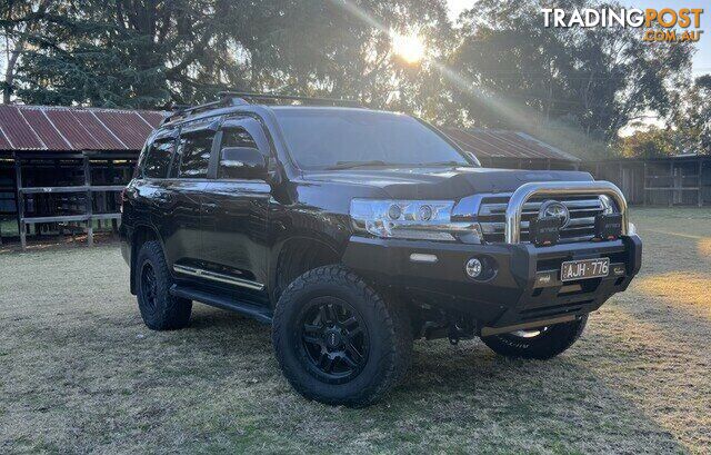 2016 TOYOTA LANDCRUISER VDJ200R MY16 SAHARA (4X4) WAGON