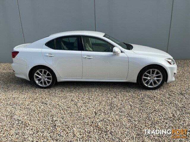 2011 LEXUS IS250   SEDAN