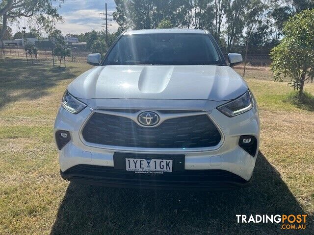 2023 TOYOTA KLUGER WAGON - photo 3 of 25