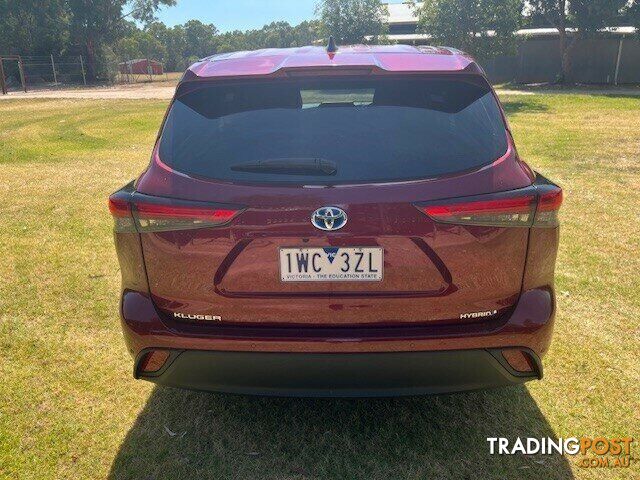 2022 TOYOTA KLUGER   WAGON