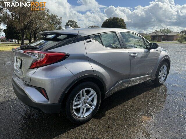 2022 TOYOTA C-HR  GXL WAGON