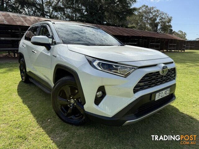 2021 TOYOTA RAV4  CRUISER HYBRID WAGON