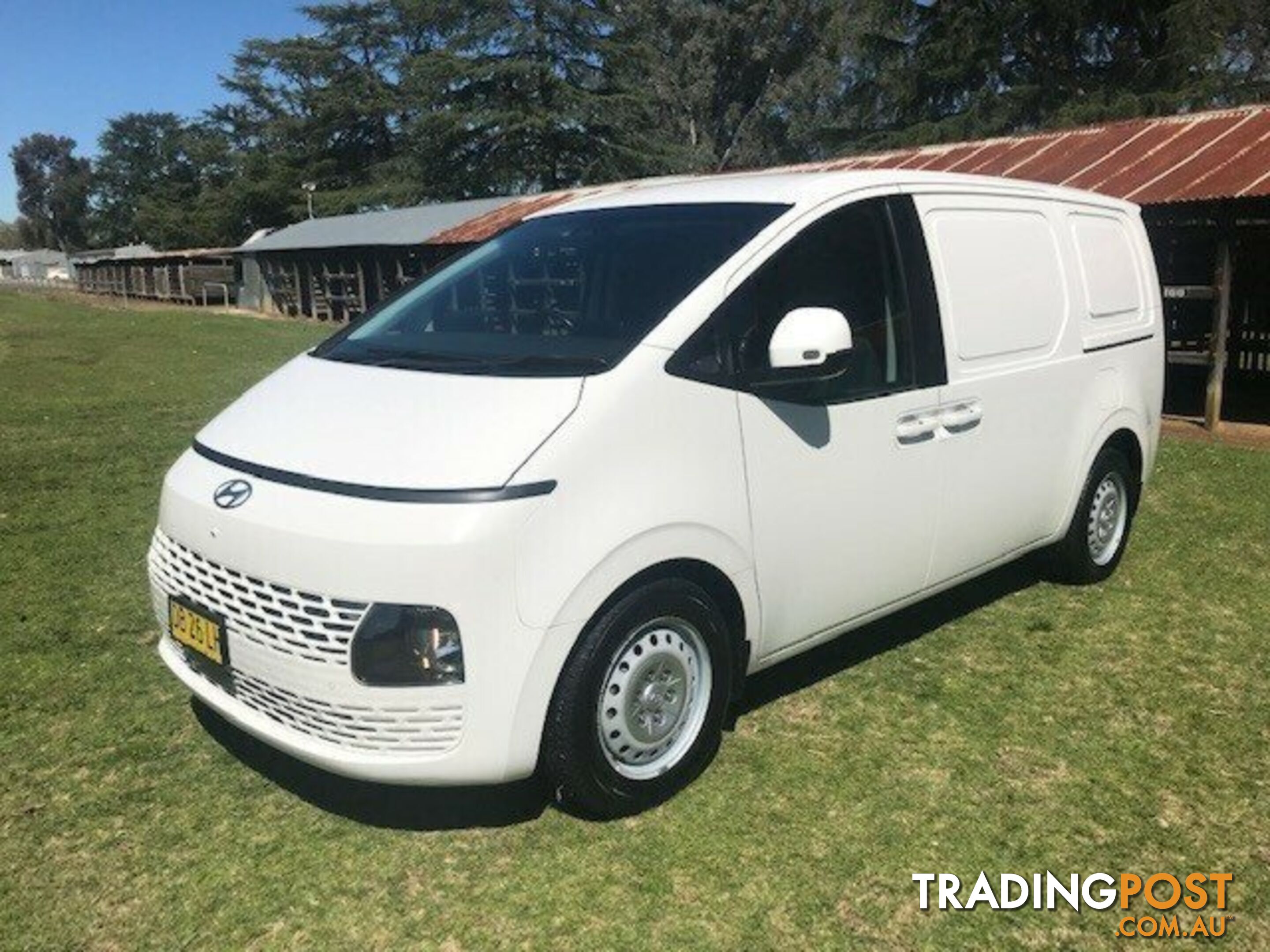 2021 HYUNDAI STARIA   VAN