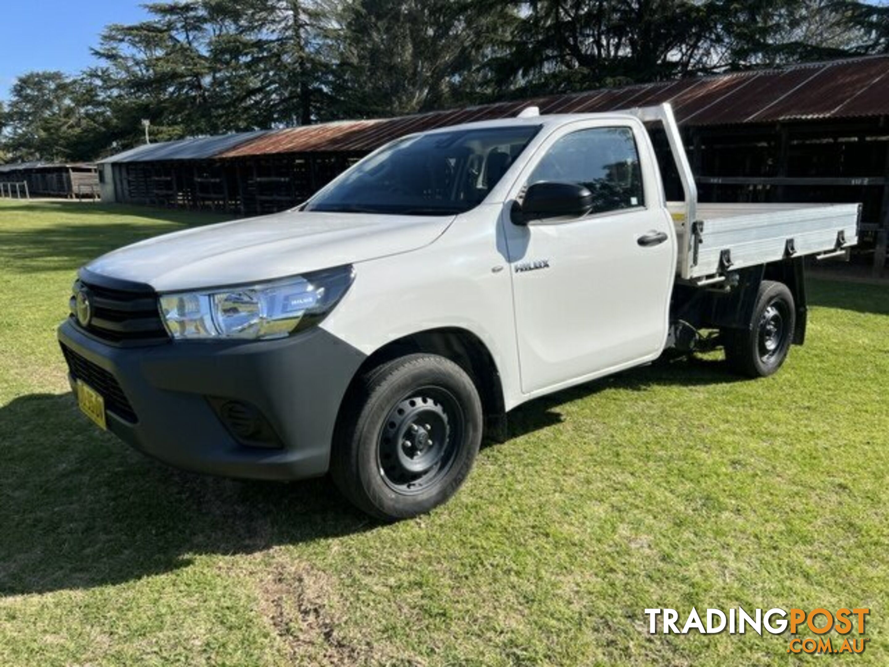 2022 TOYOTA HILUX   CAB CHASSIS