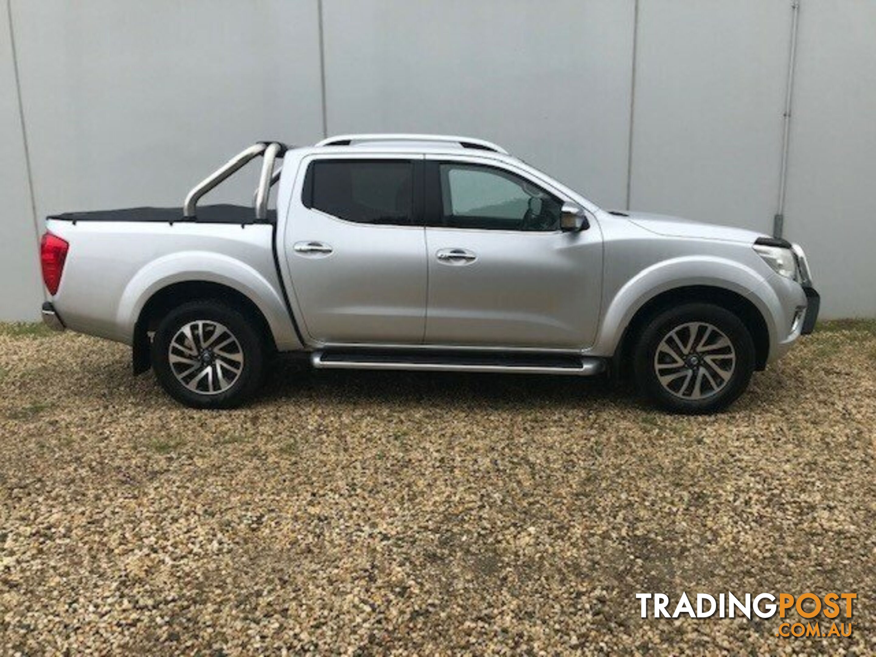 2016 NISSAN NAVARA D23 SERIES II ST-X (4X2) (SUNROOF) DUAL CAB UTILITY