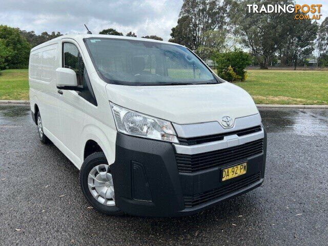 2021 TOYOTA HIACE   VAN