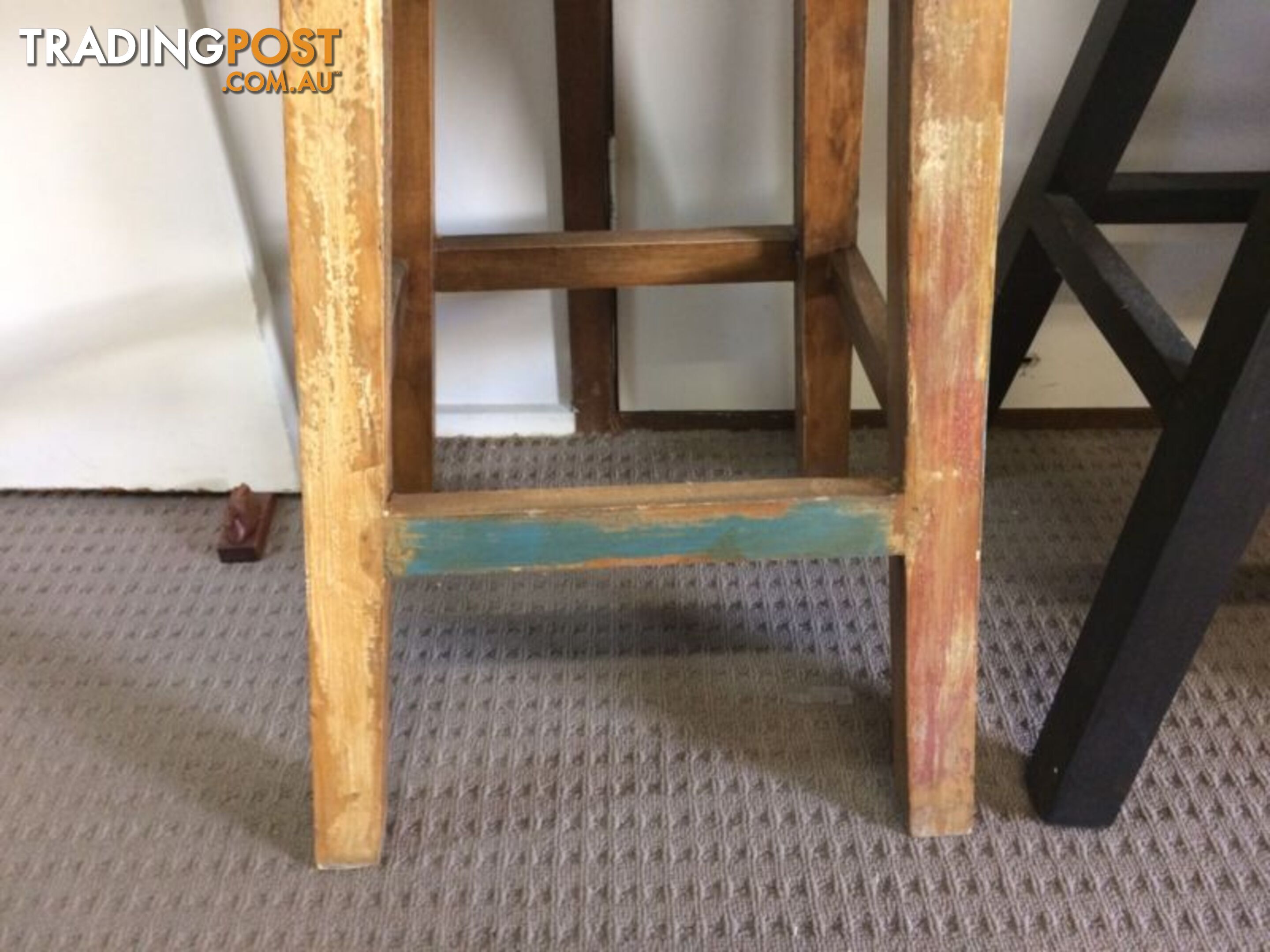 BAR STOOL SWIVEL (BOAT FINISHED)