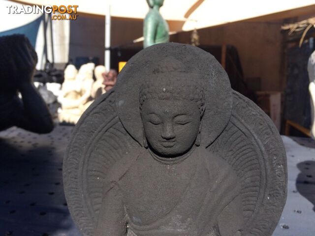 SMALL SITTING BUDDHA