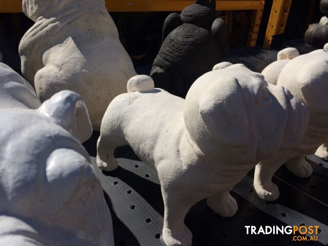 STATUE ANIMAL STANDING BULLDOG 30cm (CREAM) - photo 2 of 4