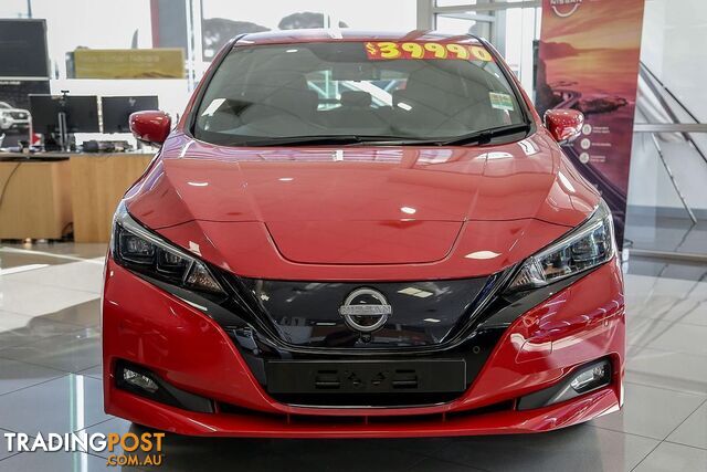 2023 Nissan LEAF ZE1 - photo 2 of 23