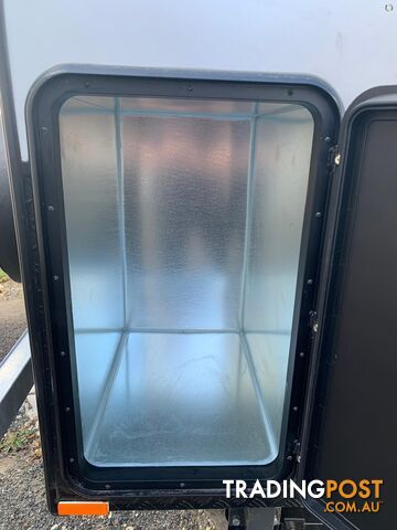 2024 Design RV Forerunner F4 quad bunks - photo 5 of 30