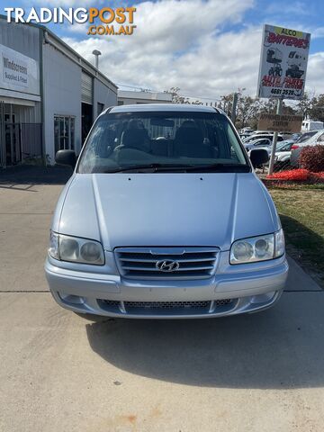 2005 Hyundai Trajet Van Automatic