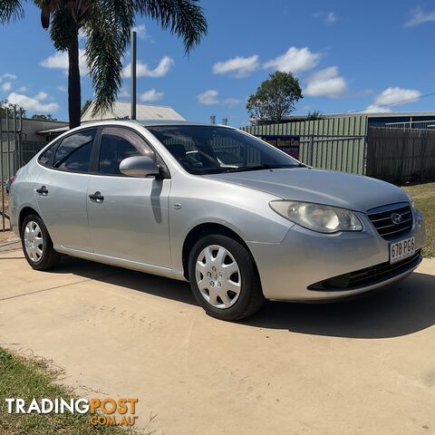 Hyundai Elantra - photo 3 of 40