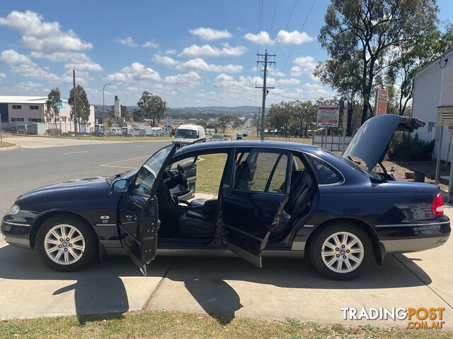 2001 Holden Statesman UNSPECIFIED UNSPECIFIED Sedan Automatic