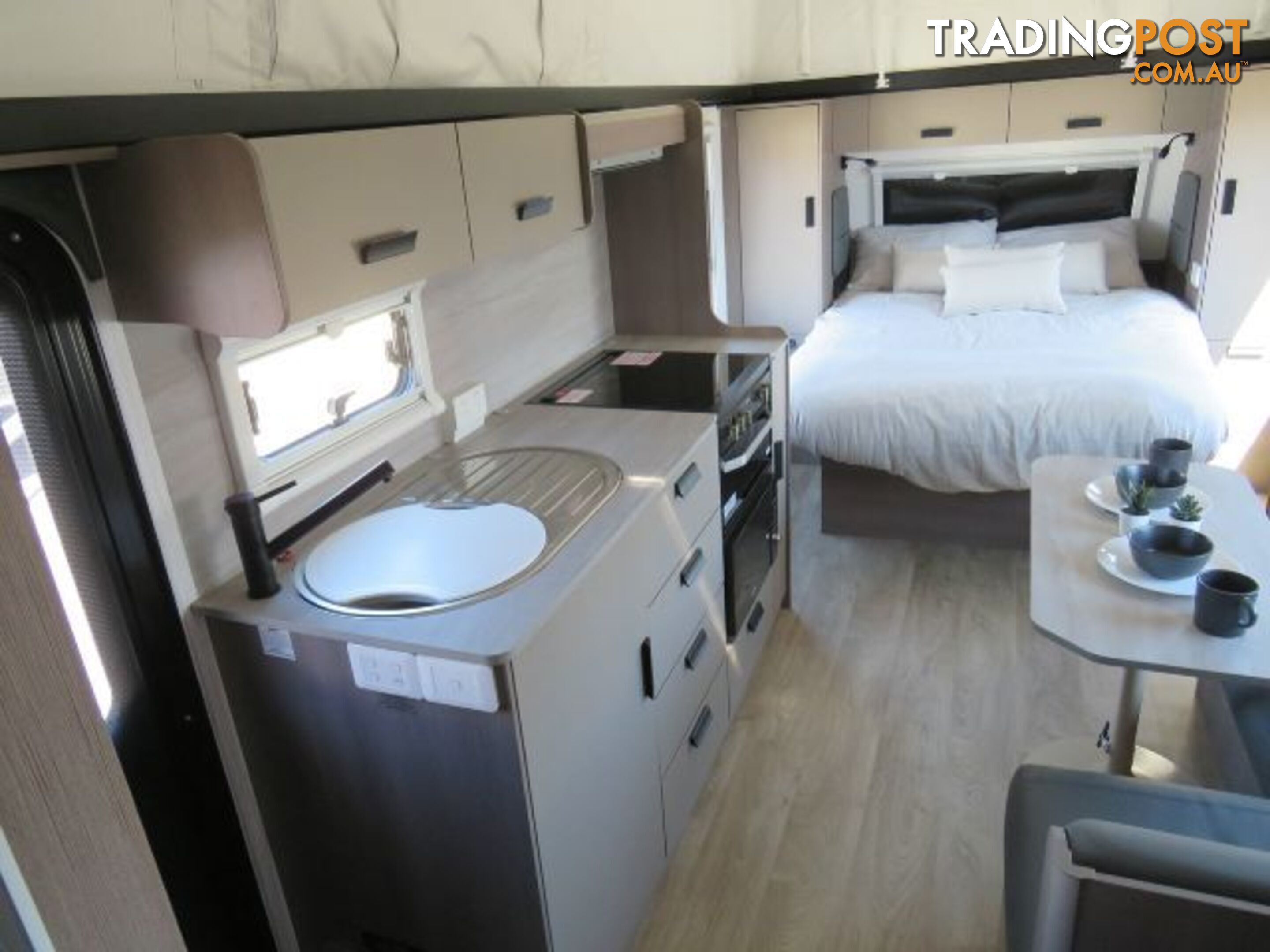 2024 JAYCO JOURNEY 17.55-8.OB.JY-MY24 POP TOP