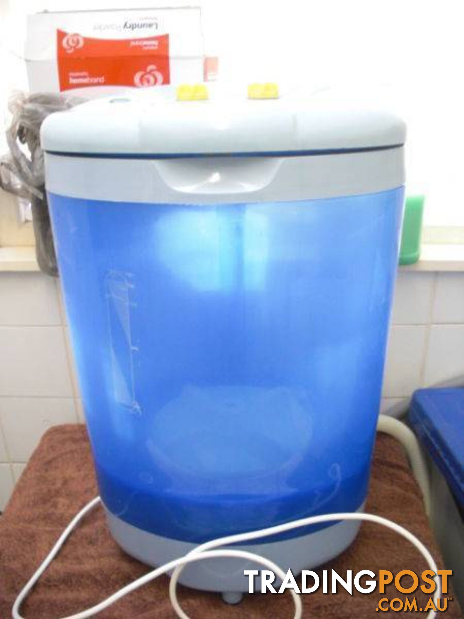 MOBILE WASHING MACHINE... 4KG. 240 VOLT SIZE 650 X 350 X 300 MM