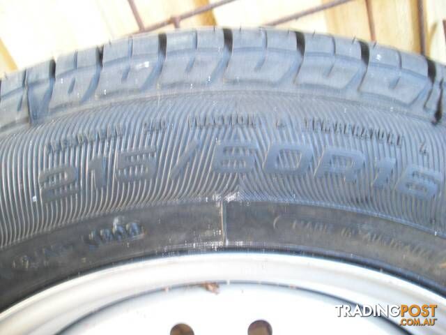 NEW FORD FALCON RIM 16 INCH AND TYRE 215/60/16 GOOD YEAR TYRE MA