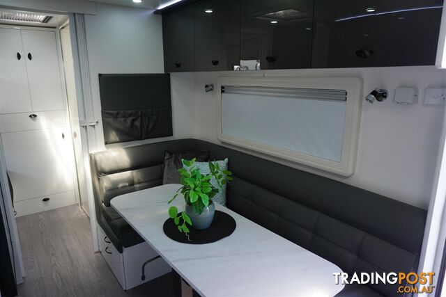 2022 NEWLANDS LUXE CARAVAN 650-LSW-2BS