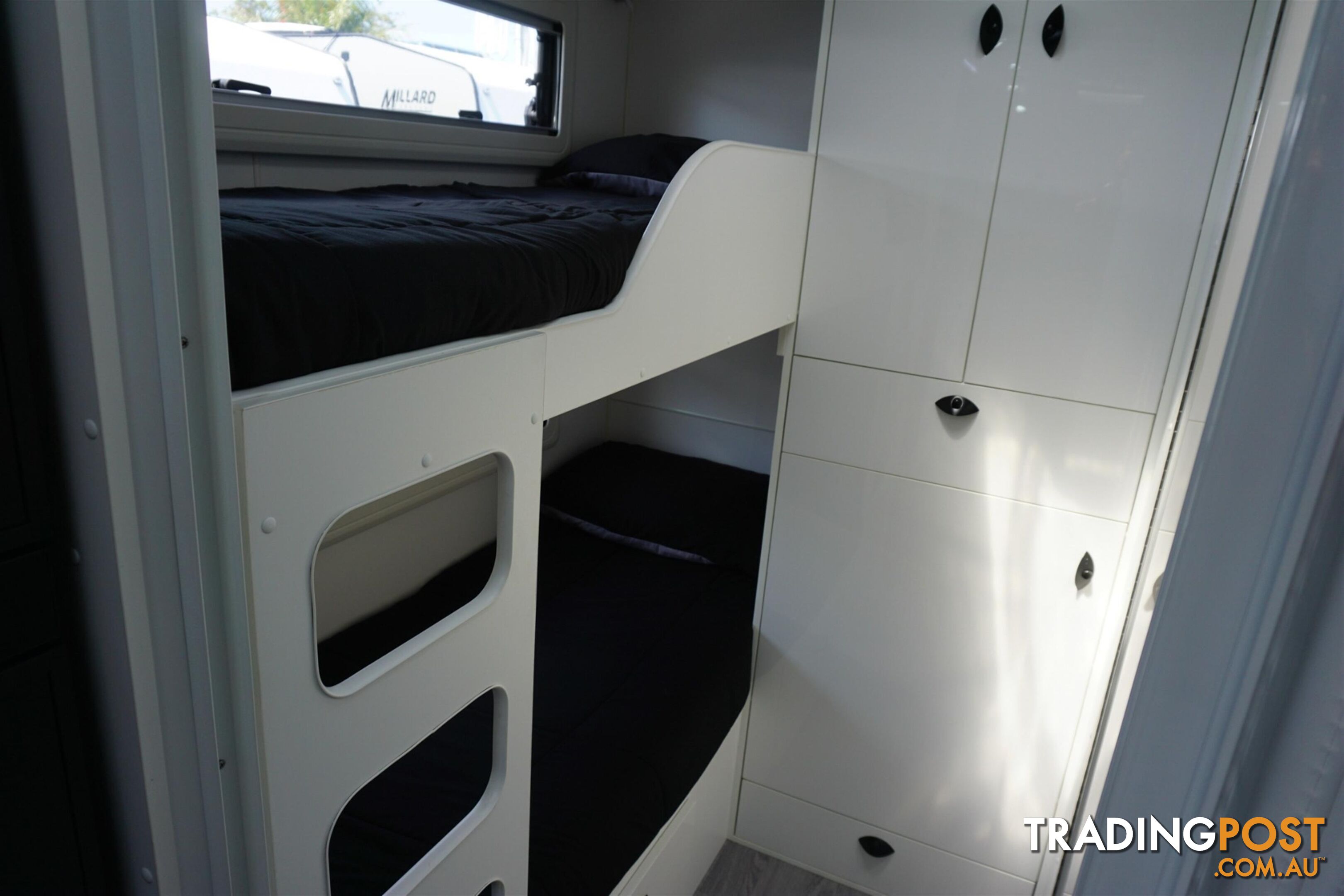 2022 NEWLANDS LUXE CARAVAN 650-LSW-2BS