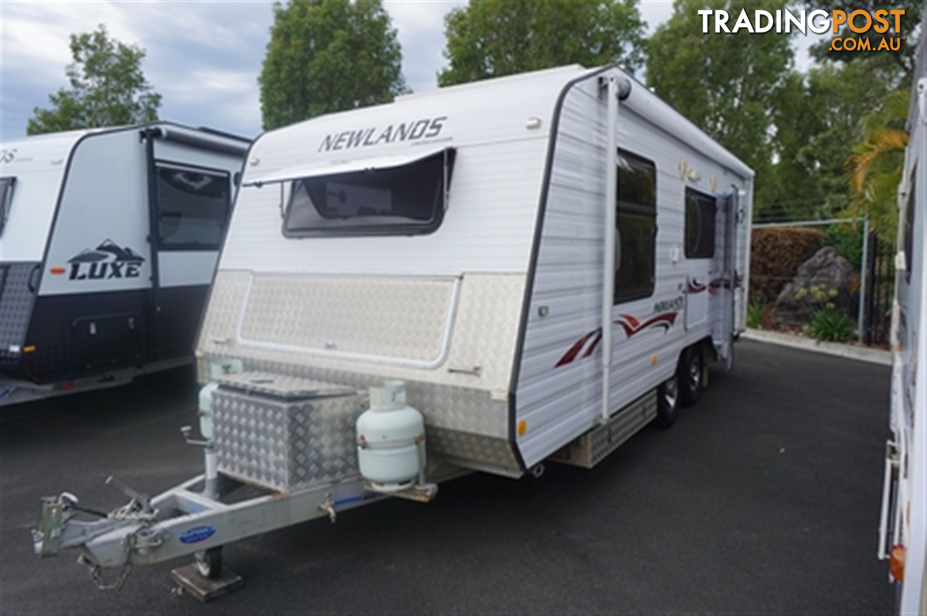 2010 NEWLANDS LIMITED EDITION CARAVAN